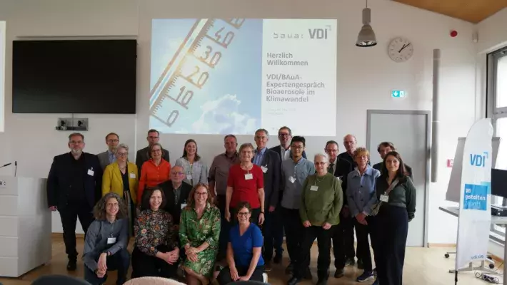 Uczestnicy konferencji Bioaerosole - zdjęcie grupowe