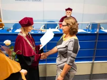 Wręczenie nagrody Rektora, dr D. Saniewska