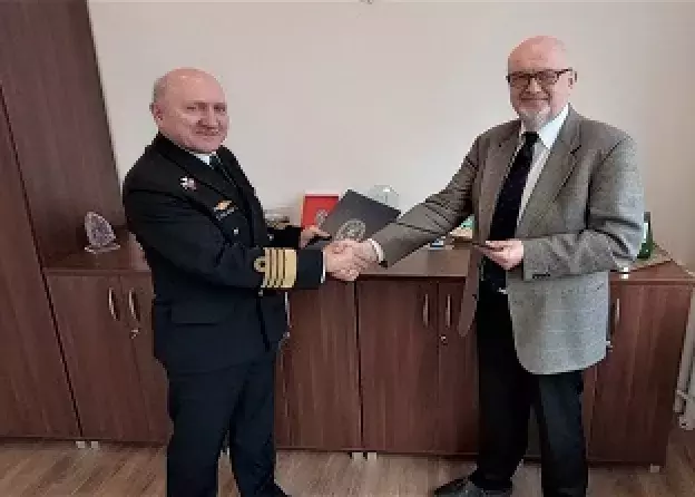 Porozumienie o współpracy Uniwersytetu Gdańskiego z Biurem Hydrograficznym Marynarki Wojennej